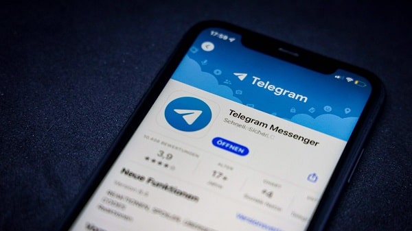 Potato vs. Telegram: What's the Difference?